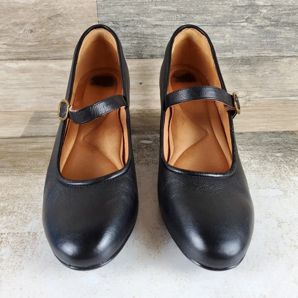 Sofft Adalaide Mary Jane Womens Pumps Sz 11 Black Leather Round Toe Block Heel